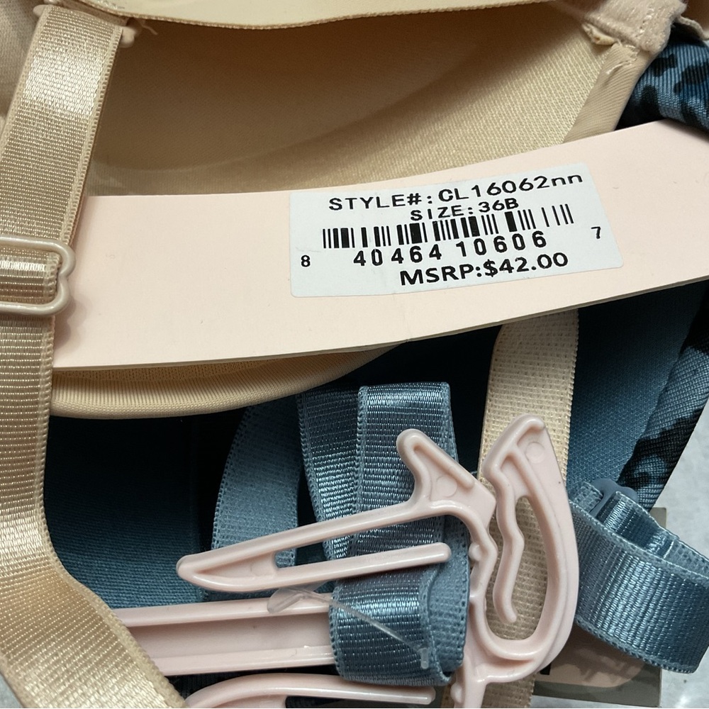 🌸Push Up Convertible Bras - Picture 5 of 8